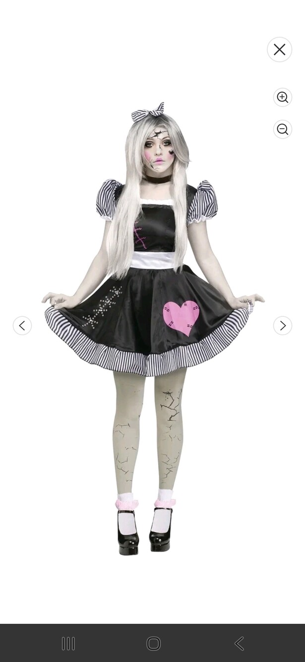 Womens Small Costume Like New Super Cute Doll